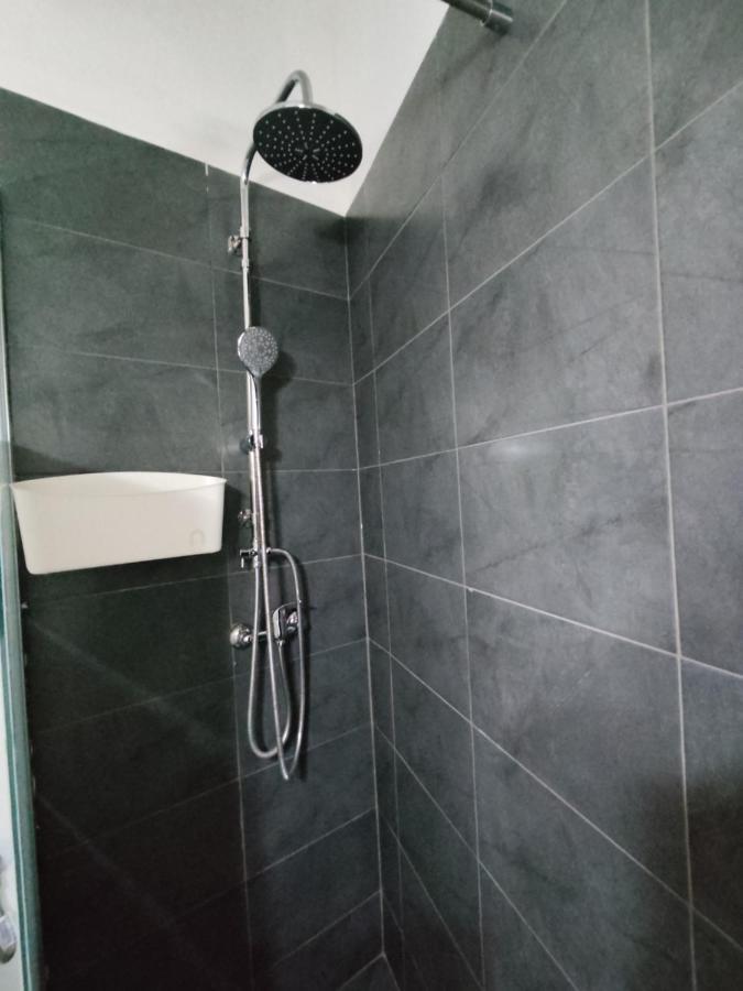 Pure Urban Metro Kato Patisia Apartment Athena Bagian luar foto