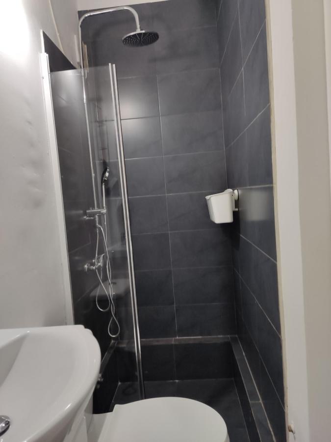 Pure Urban Metro Kato Patisia Apartment Athena Bagian luar foto