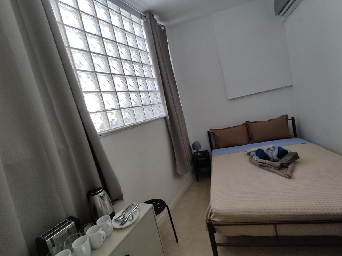 Pure Urban Metro Kato Patisia Apartment Athena Bagian luar foto