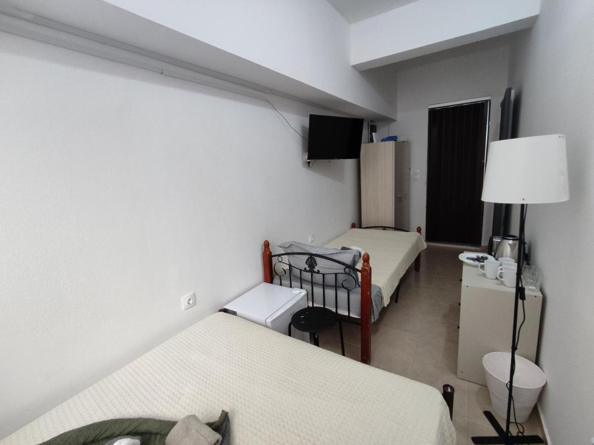 Pure Urban Metro Kato Patisia Apartment Athena Bagian luar foto