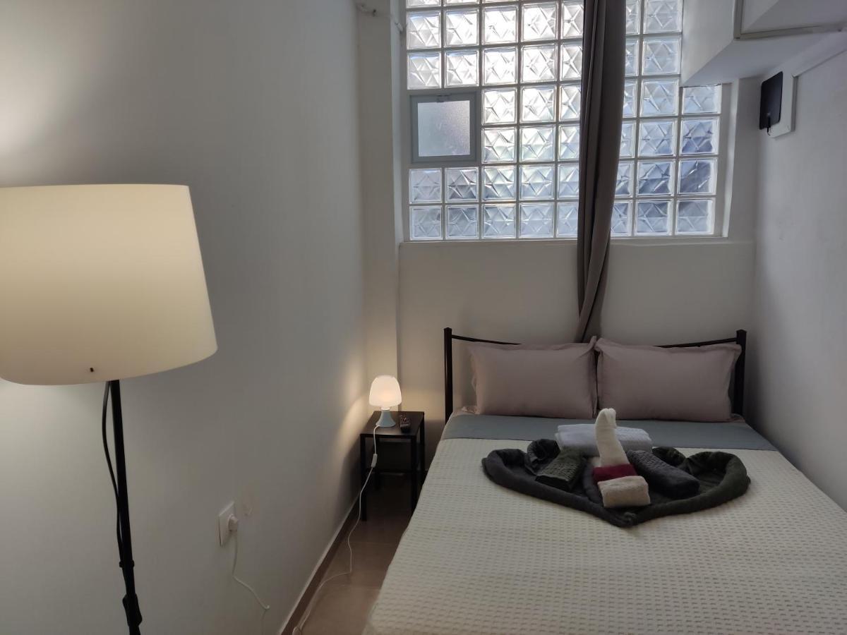 Pure Urban Metro Kato Patisia Apartment Athena Bagian luar foto